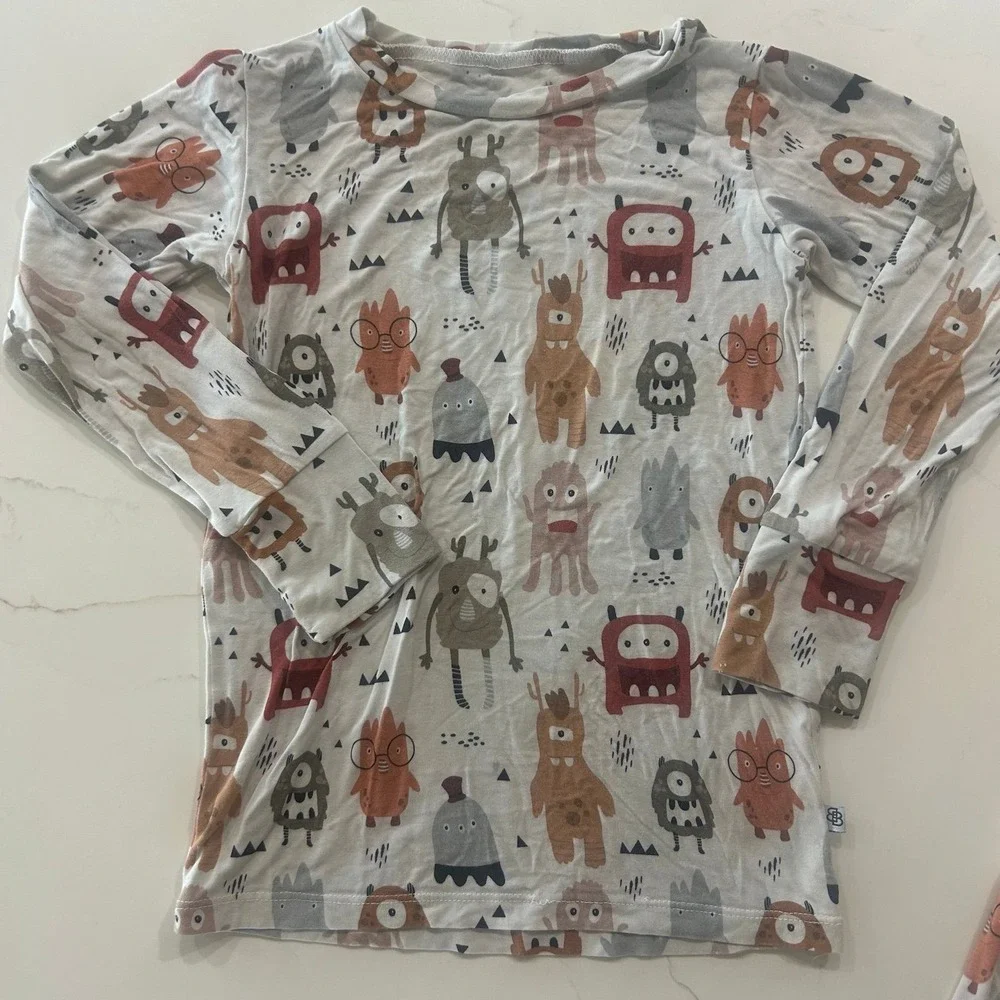 Little Bum Bums (Bums & Roses) Monster Bamboo Pajamas Set Size 5T
